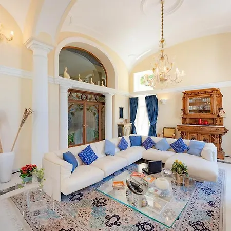 Appartement 4 Colonne,