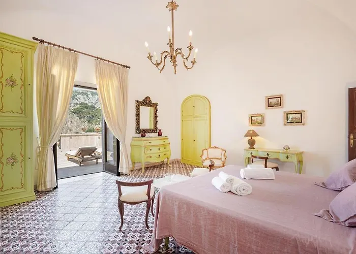 Appartamento 4 Colonne, *